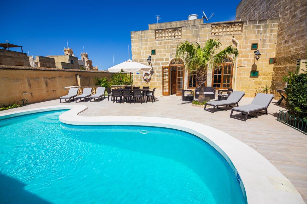 Villa Dar Ta' Tumas Għarb Exterior foto